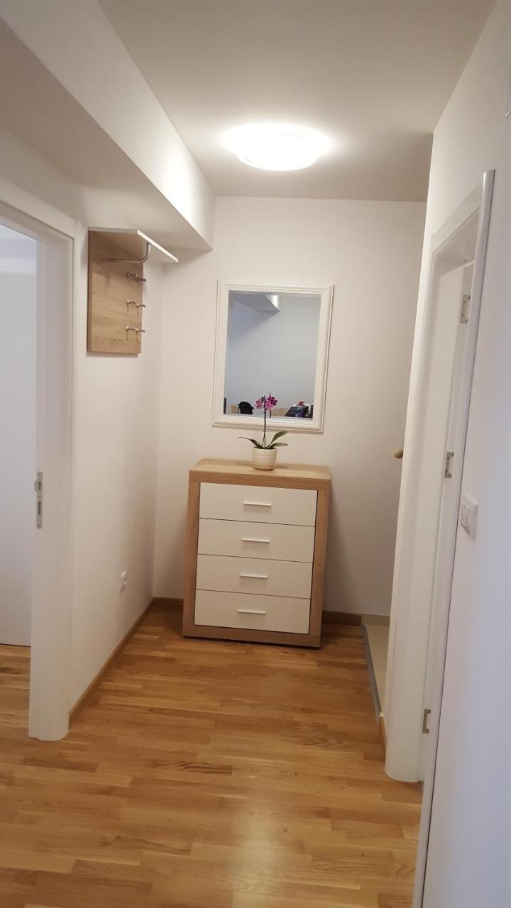 Apartman Lukana Banja Luka Exterior photo